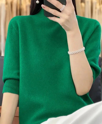 Blusa de Tricot Feminina Meia Manga - Elegância e conforto em uma peça versátil para todas as estações. Compre agora!" Blusa de Tricot Feminina Meia Manga - Elegância e conforto em uma peça versátil para todas as estações. Compre agora!"