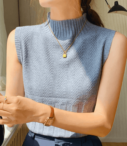 Regata Tricot Feminina Canelada com Gola Alta Elegante | Ella Regata Tricot Feminina Canelada com Gola Alta Elegante | Ella