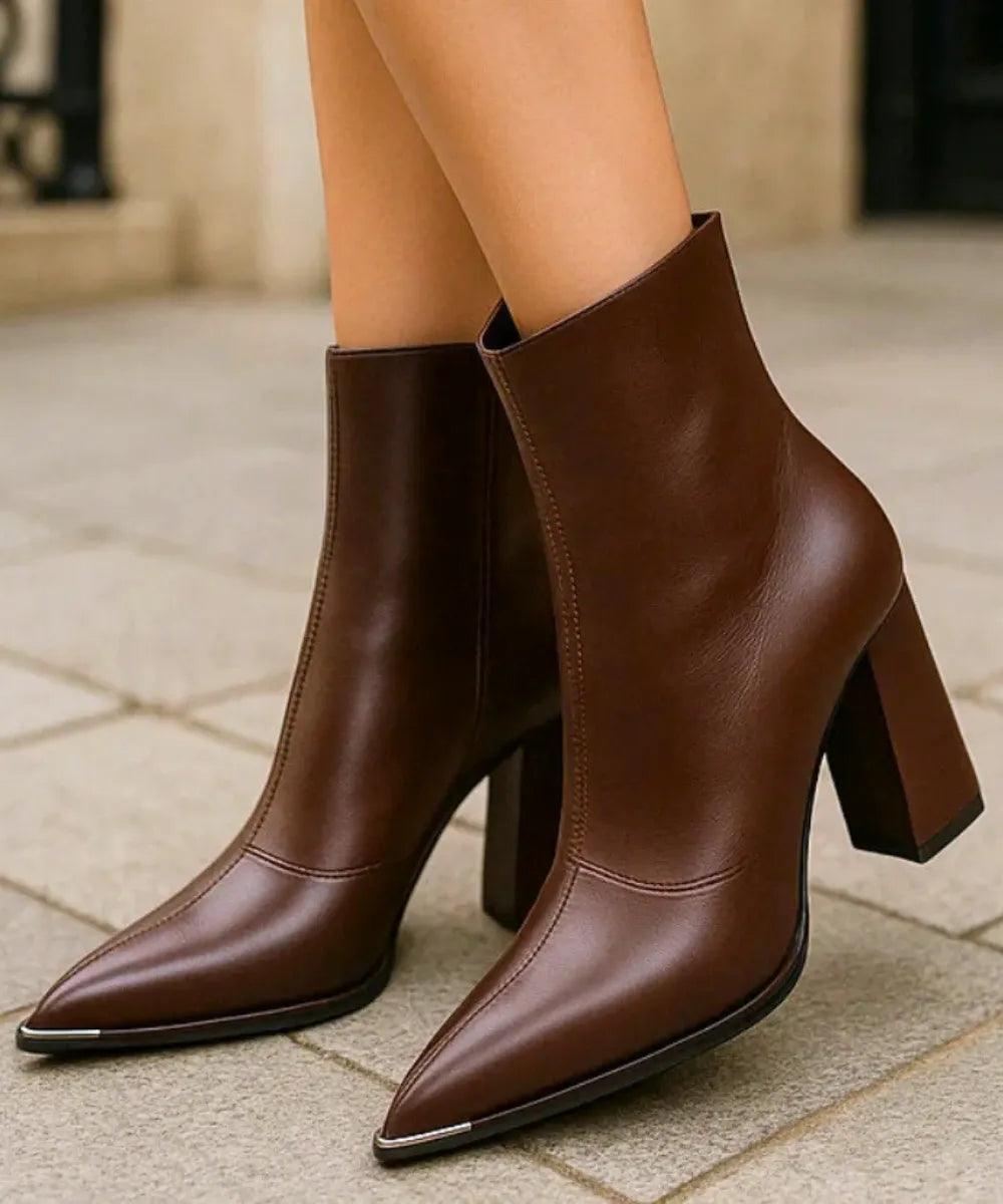 Bota Feminina Cano Curto marrom com Salto Grosso e Conforto Acolchoado Bota Feminina Cano Curto marrom com Salto Grosso e Conforto Acolchoado