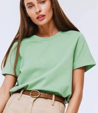 Camiseta Feminina Básica Algodão Premium | Mila Camiseta Feminina Básica Algodão Premium | Mila