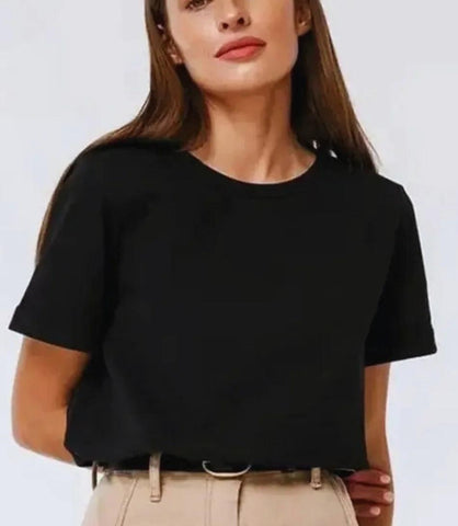Camiseta Feminina Básica Algodão Premium | Mila Camiseta Feminina Básica Algodão Premium | Mila