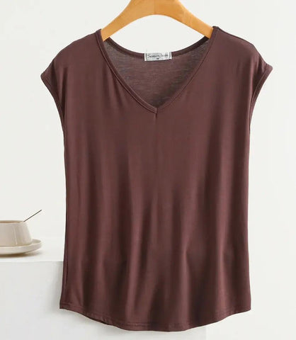 Camiseta Feminina Básica Decote V Conforto | Biana Camiseta Feminina Básica Decote V Conforto | Biana