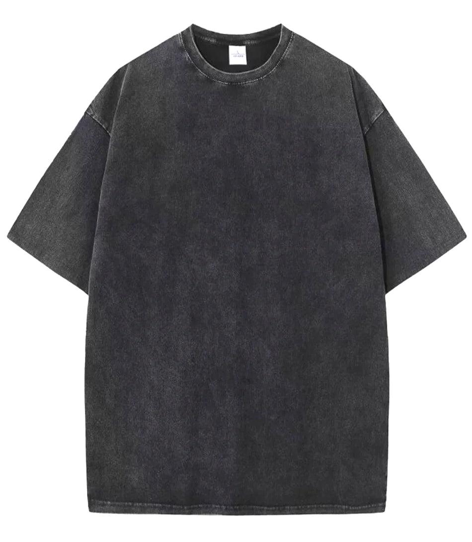 Camiseta Oversized Estonada Unissex de Algodão com estilo casual vintage e corte amplo. Camiseta Oversized Estonada Unissex de Algodão com estilo casual vintage e corte amplo.