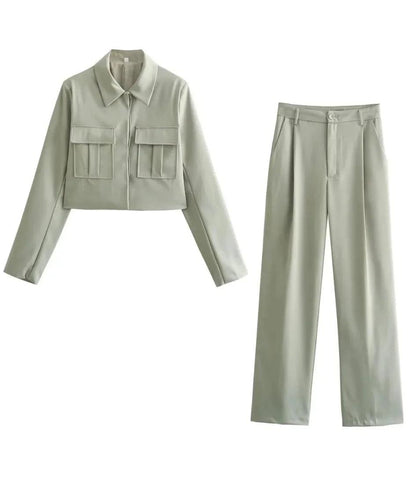Comprar Conjunto Feminino Alfaiataria com Blazer Cropped de Linho Bege ZARA
 Comprar Conjunto Feminino Alfaiataria com Blazer Cropped de Linho Bege ZARA