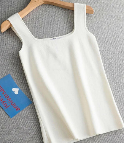 Regata Feminina Básica em Tricot Confortável | Raika Regata Feminina Básica em Tricot Confortável | Raika