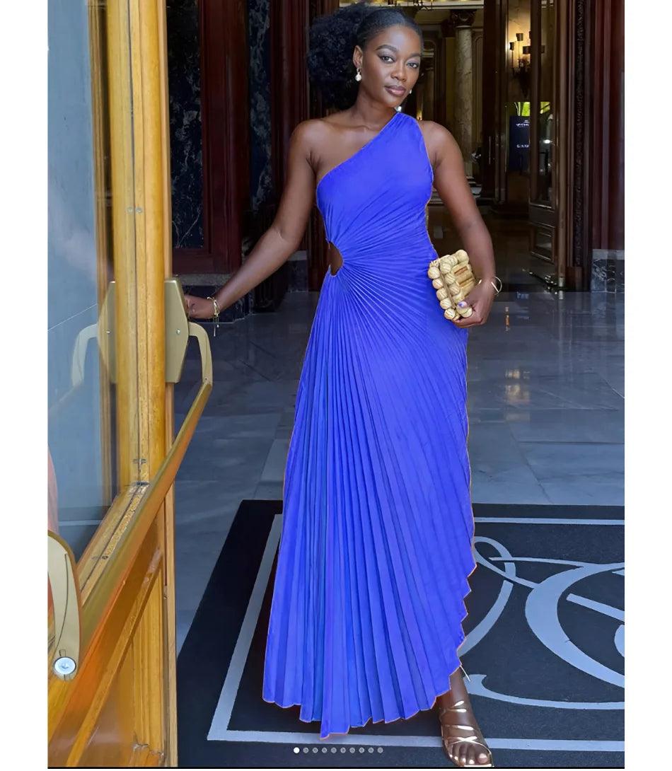 Vestido Longo de Festa Plissado: O auge da elegância para benefícios especiais. Amalle Vestido Longo de Festa Plissado: O auge da elegância para benefícios especiais. Amalle