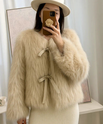 Casaco de Pelo Feminino Curto Sofisticado para Inverno | Miller Casaco de Pelo Feminino Curto Sofisticado para Inverno | Miller