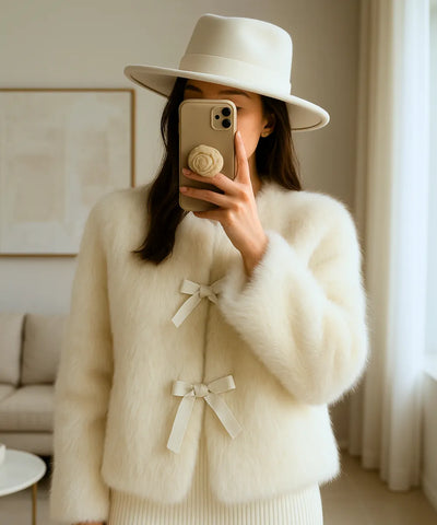 Casaco de Pelo Feminino Curto Sofisticado para Inverno | Miller Casaco de Pelo Feminino Curto Sofisticado para Inverno | Miller