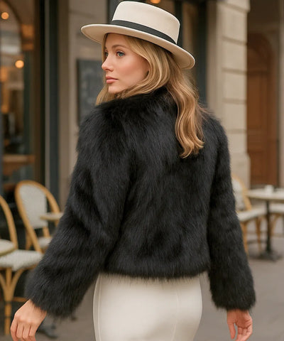 Casaco de Pelo Feminino Curto Sofisticado para Inverno | Miller Casaco de Pelo Feminino Curto Sofisticado para Inverno | Miller