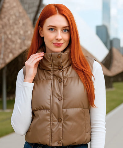 Comprar colete puffer feminino couro sintético marrom gola alta botões duplos inverno térmico em promoção ZARA
 Comprar colete puffer feminino couro sintético marrom gola alta botões duplos inverno térmico em promoção ZARA