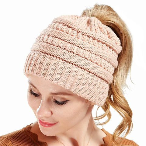 Gorro de Crochê com Rabo de Cavalo | Atenas - Anellimn Gorro de Crochê com Rabo de Cavalo | Atenas - Anellimn