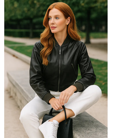 Jaqueta Feminina de Couro Bomber com Zíper Duplo | Fit Jaqueta Feminina de Couro Bomber com Zíper Duplo | Fit