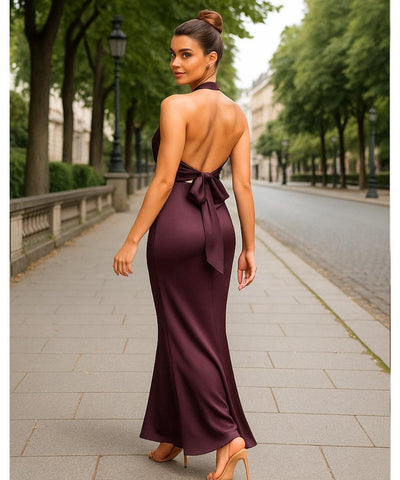 Vestido de Festa Longo em Cetim Elegante com Decote Halter | Gia Vestido de Festa Longo em Cetim Elegante com Decote Halter | Gia