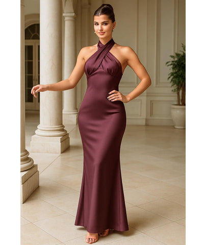 Vestido de Festa Longo em Cetim Elegante com Decote Halter | Gia Vestido de Festa Longo em Cetim Elegante com Decote Halter | Gia