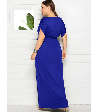 Vestido Longo Plus Size Elegante para Madrinhas e Formandas | Cloe Vestido Longo Plus Size Elegante para Madrinhas e Formandas | Cloe