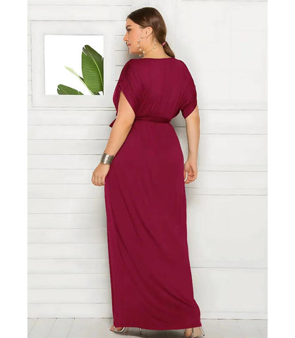 Vestido Longo Plus Size Elegante para Madrinhas e Formandas | Cloe Vestido Longo Plus Size Elegante para Madrinhas e Formandas | Cloe
