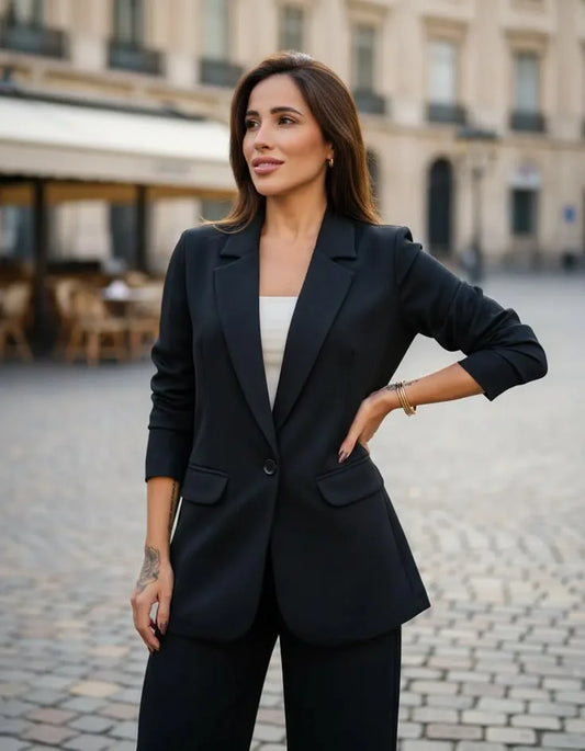Blazer feminino alfaiataria une elegância e personalidade na moda