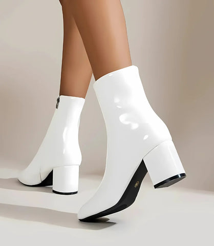 Comprar Bota Feminina Cano Curto de Couro Salto Grosso barato branco