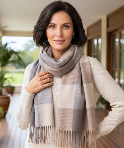 Comprar Cachecol Feminino Xadrez Grosso Inverno - Elegância e Conforto para o Inverno ANELLIMN