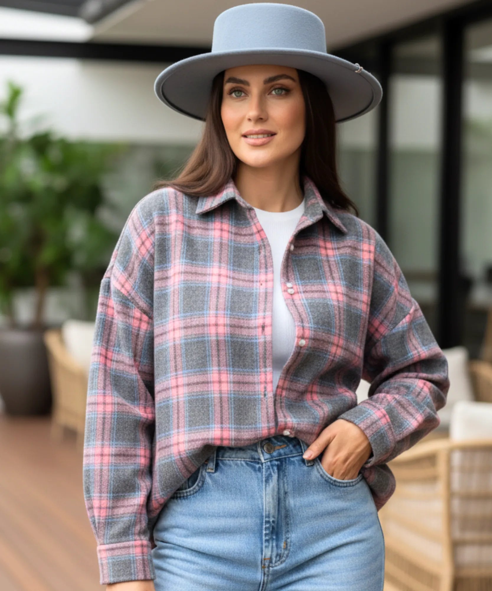 Camisa xadrez feminina oversized de flanela macia com bolsos e modelagem larga ANELLIMN