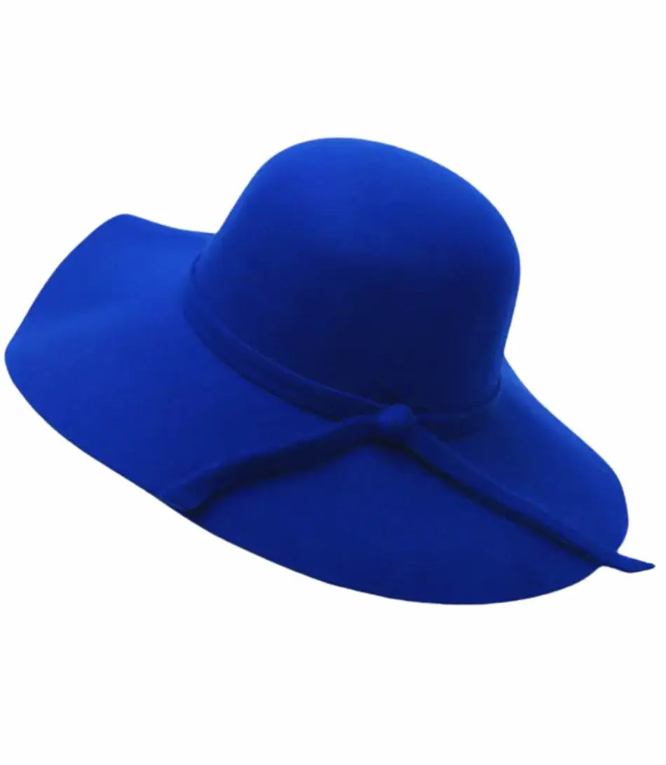 Chapéu Fedora Feminino Luxo com aba larga, feito de lã, algodão e poliéster. Ajustável e elegante, ideal para eventos formais e passeios casuais.