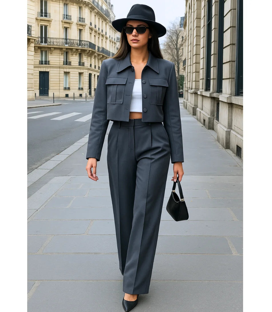 Comprar Conjunto Feminino Alfaiataria com Blazer Cropped de Linho Cinza Escuro ZARA
