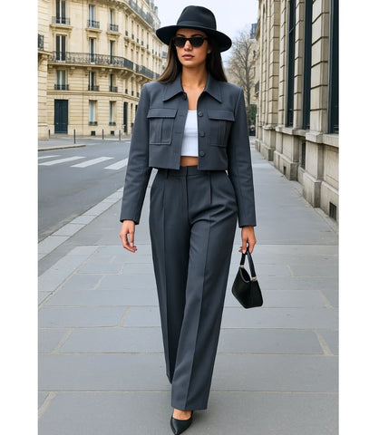 Comprar Conjunto Feminino Alfaiataria com Blazer Cropped de Linho Cinza Escuro ZARA
