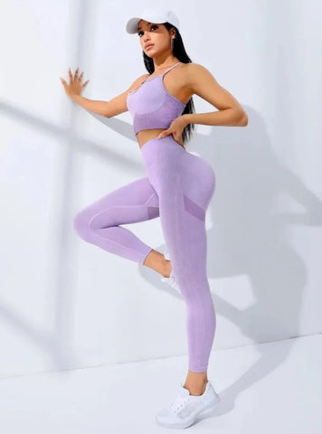 Conjunto Fitness Feminino Academia: Desempenho e Conforto com Tecido Respirável e Alta Elasticidade