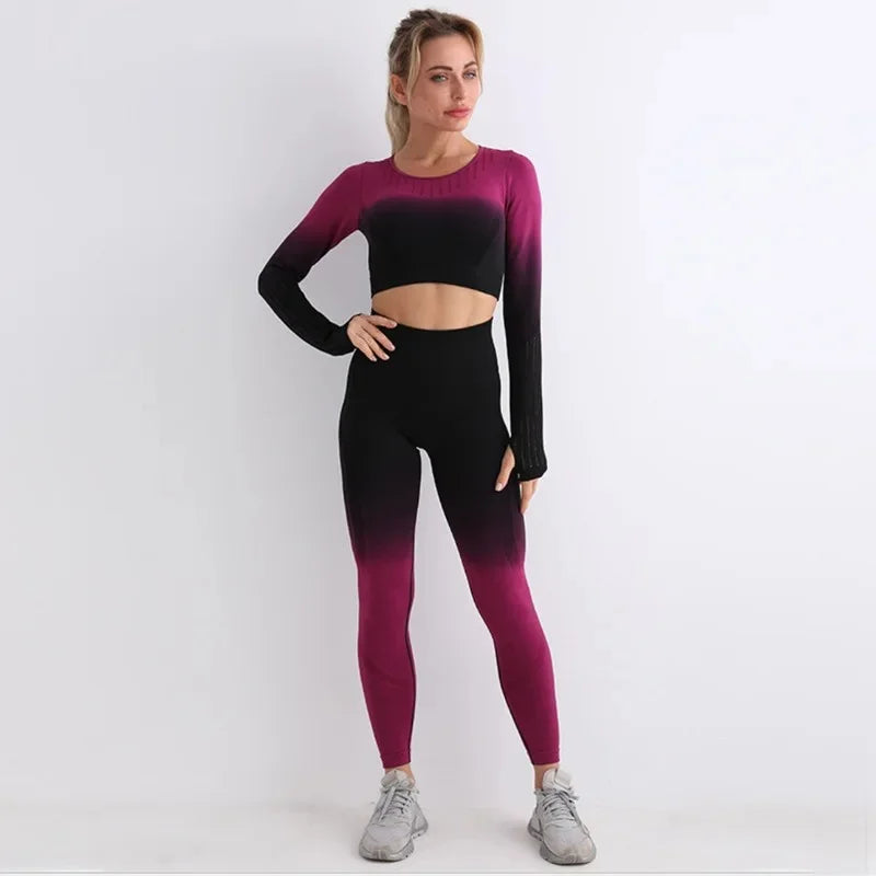 Conquiste o estilo ativo com nosso Conjunto Fitness Feminino. Cintura alta, design sem costura, cores gradientes. Vista-se para o sucesso!