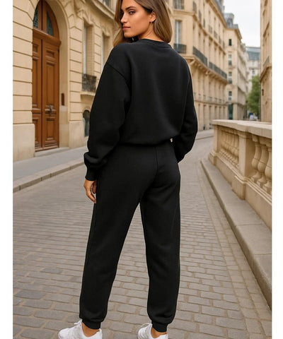Comprar conjunto moletom feminino peluciado com estampa Brooklyn para looks confortáveis e estilosos no frio com visual urbano moderno em premoção