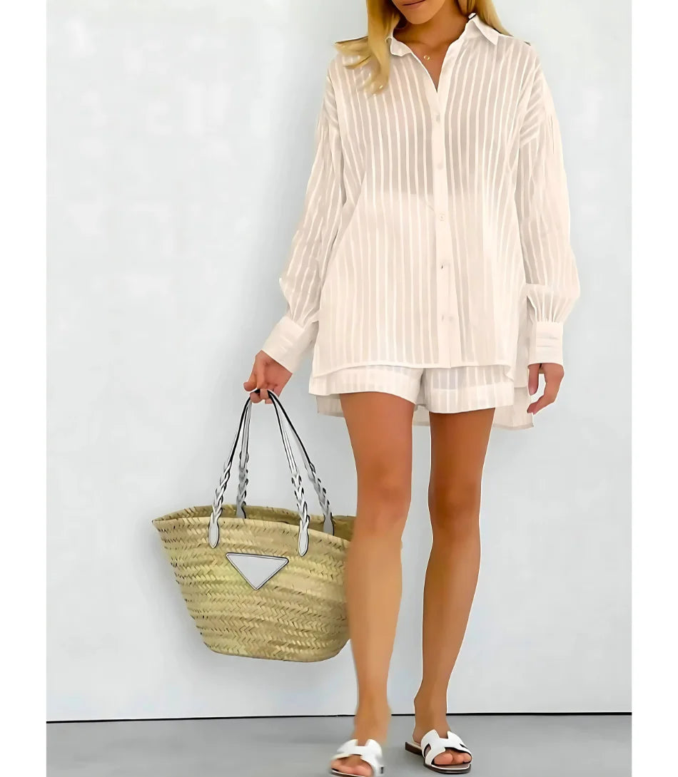 Conjunto Feminino Camisa Oversized e Shorts Algodão para Look Casual