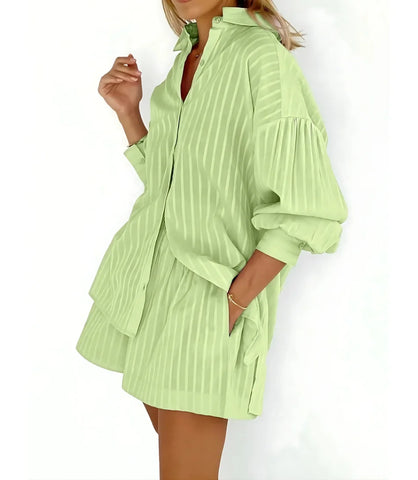 Conjunto Feminino Camisa Oversized e Shorts Algodão para Look Casual