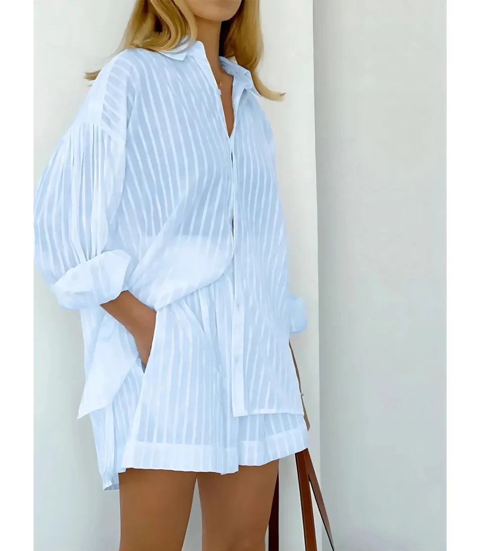 Conjunto Feminino Camisa Oversized e Shorts Algodão para Look Casual