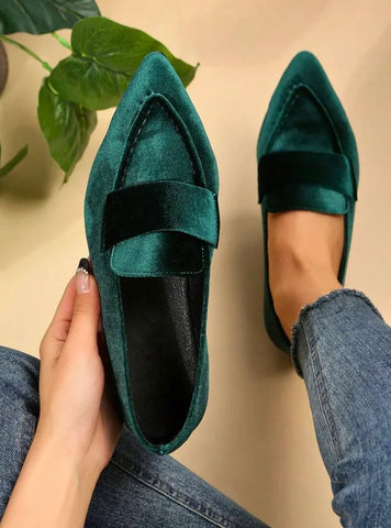 Scarpin em Camurça - Estilo mocassim, conforto e elegância em cada passo