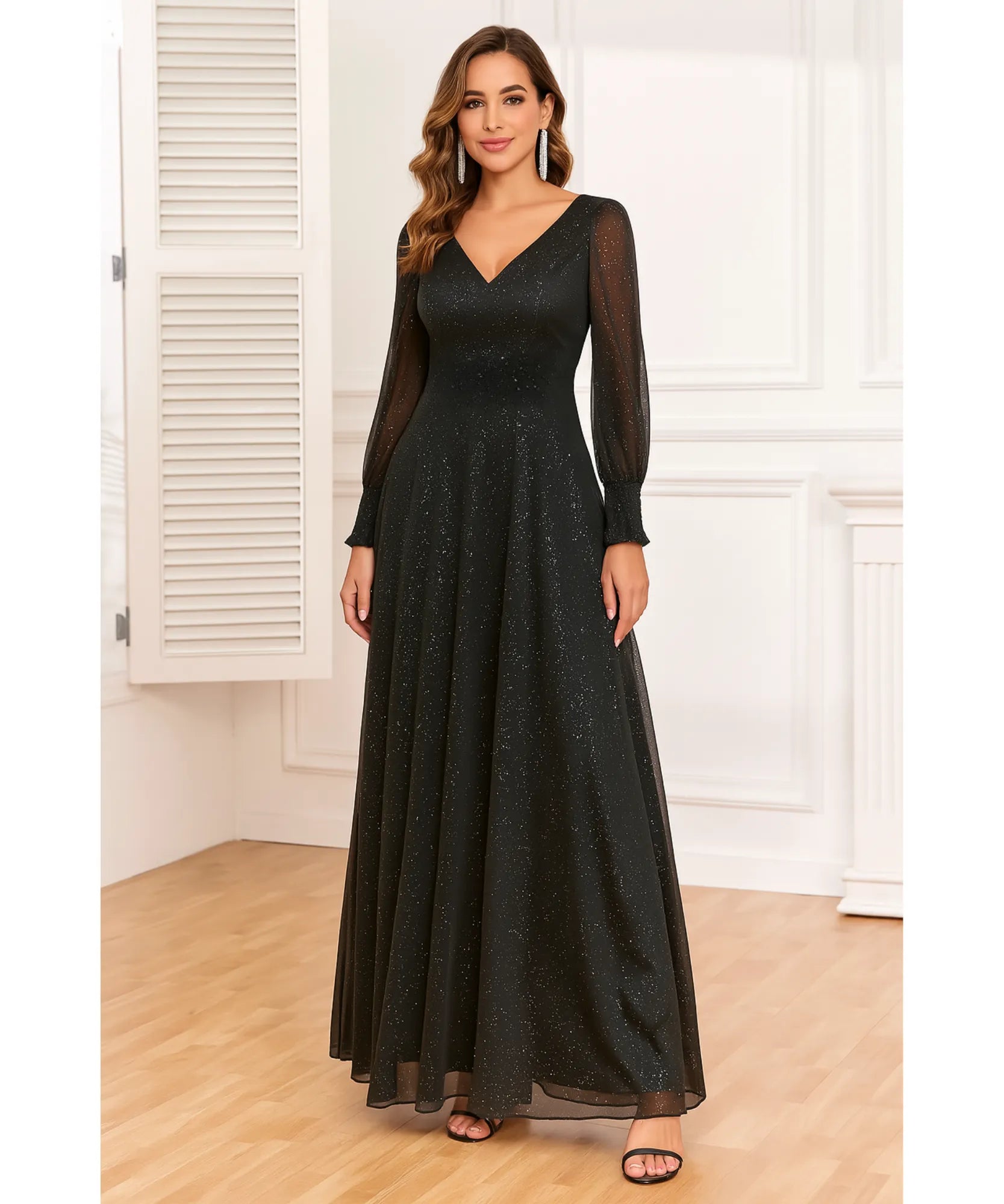 Comprar Vestido Longo de Festa preto Brilhante com Fenda e Manga Longa para madrinhas, formaturas e eventos sofisticados em promoção LADY DRESS
