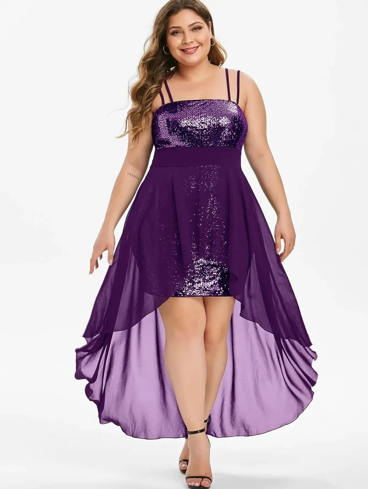 Vestido de Festa Plus Size Slim - Brilhe com confiança em qualquer ocasião! Feito com poliéster de alta qualidade e detalhes em lantejoulas