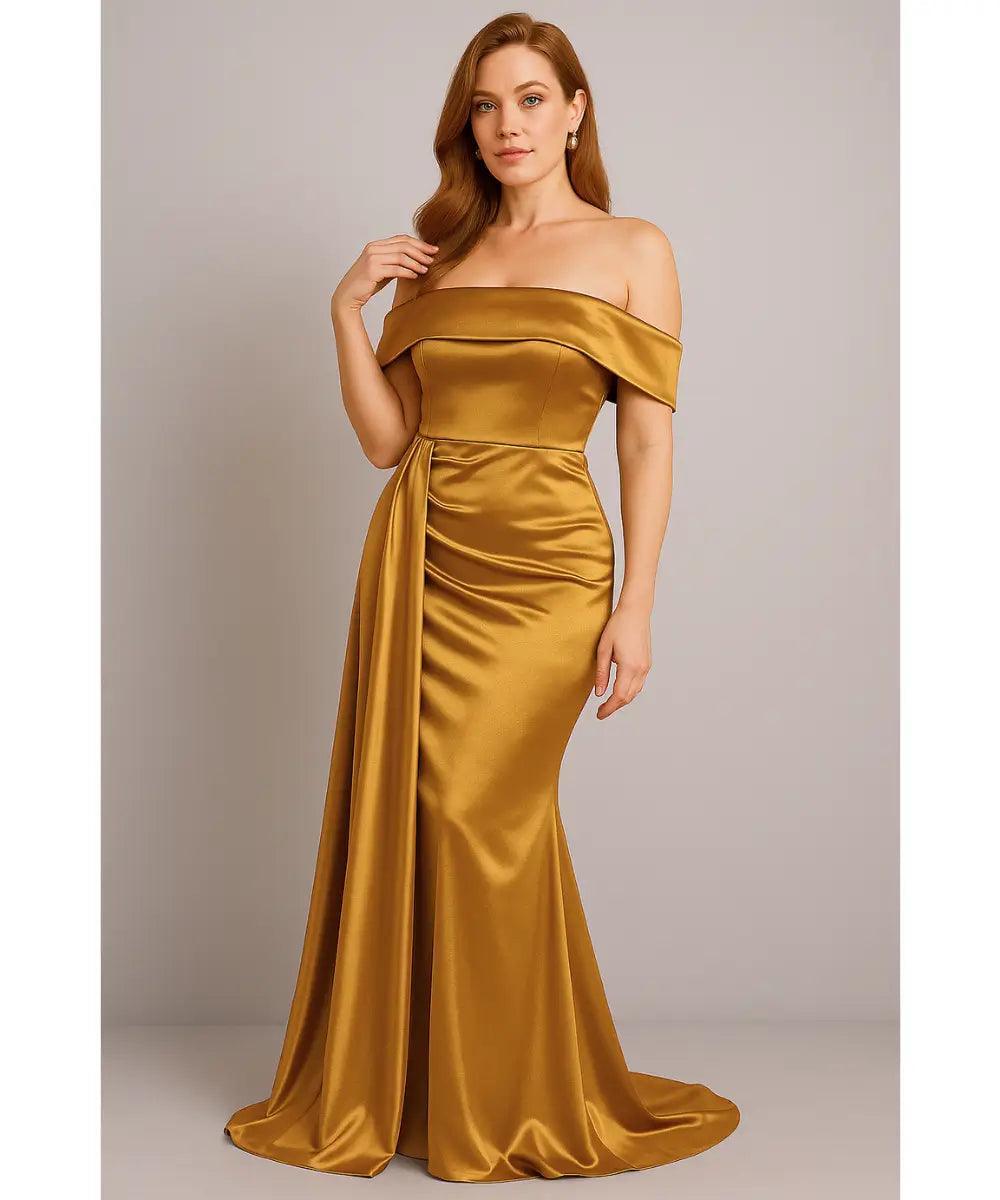 Comprar Vestido longo de cetim ombro a ombro dourado com cauda para festas, madrinhas e formaturas em promoção ZARA
