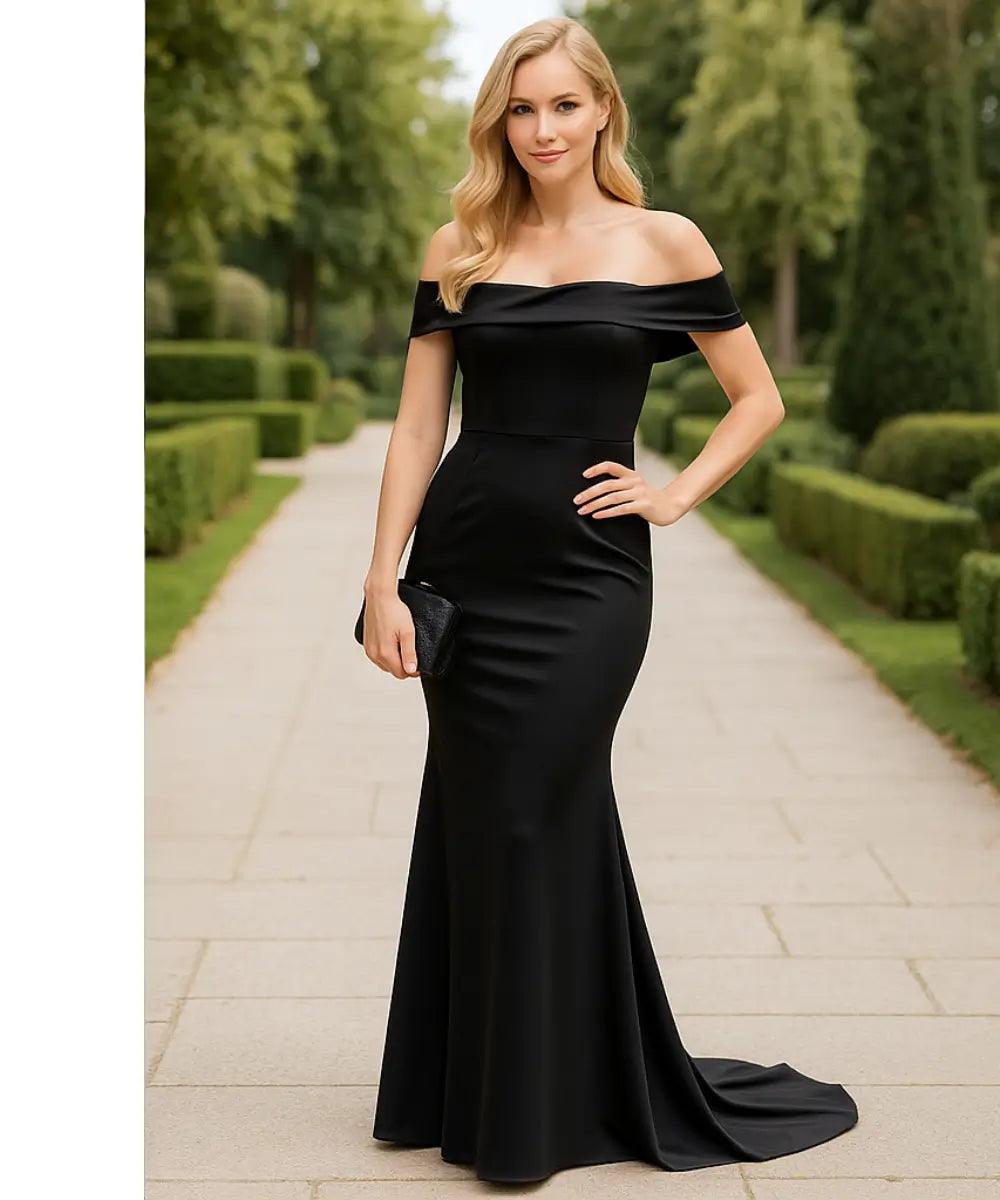 Comprar Vestido longo de cetim ombro a ombro preto com cauda para festas, madrinhas e formaturas em promoção ZARA
