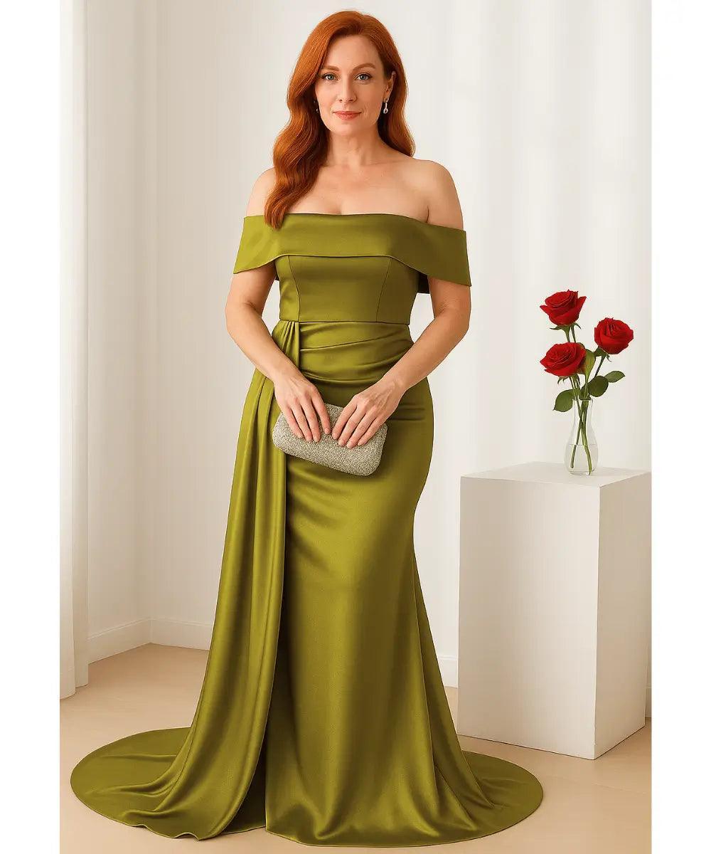 Comprar Vestido longo de cetim ombro a ombro verde com cauda para festas, madrinhas e formaturas em promoção ZARA

