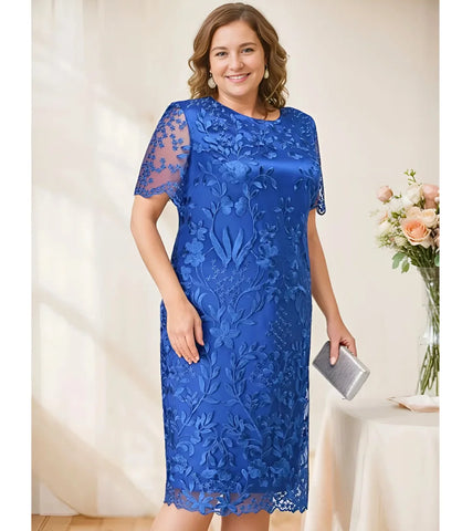 Vestido Plus Size Festa Midi Renda Mangas Curtas | Violeta