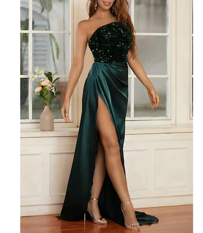 vestido longo de festa tomara que caia com calda para casamentos, formatura, madrinha e festa, verde.