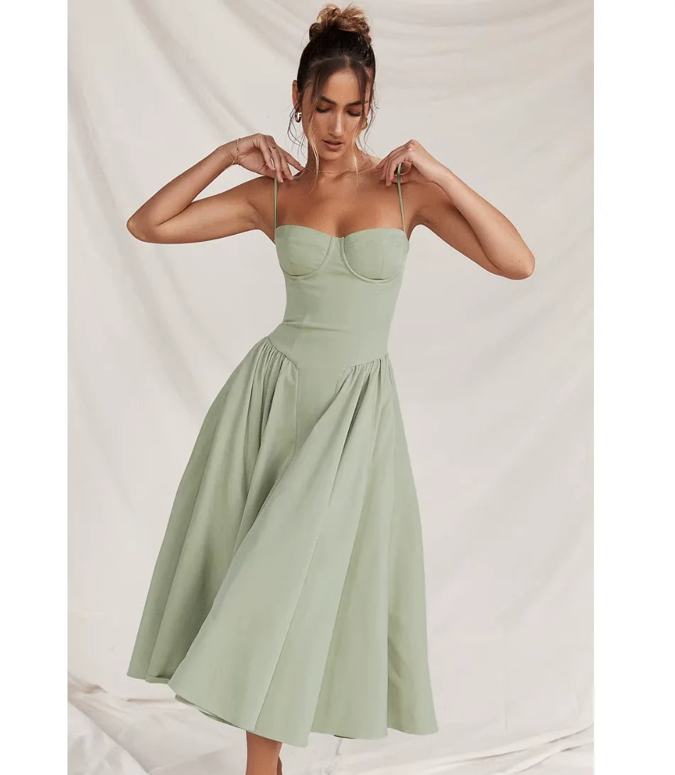 Vestido Midi Rodado Corset com Saia Evasê e Alças Finas - Zara Modelo sofisticado com caimento perfeito, ideal para eventos formais.