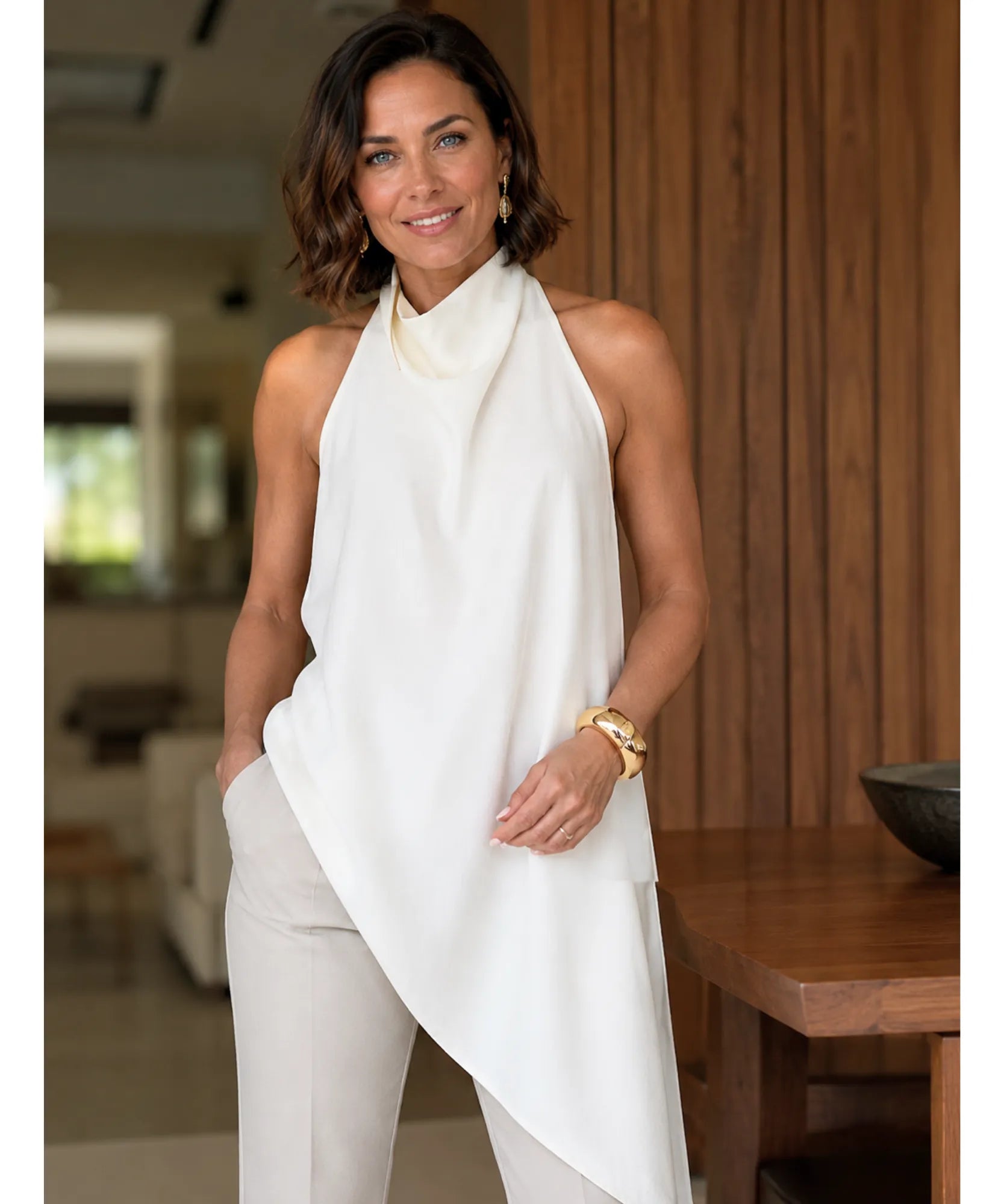 Comprar blusa assimétrica feminina elegante off white em promoção Anellimn