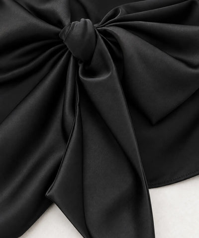 Comprar blusa costas abertas de cetim detalhe do laço preta em promoção Anellimn
