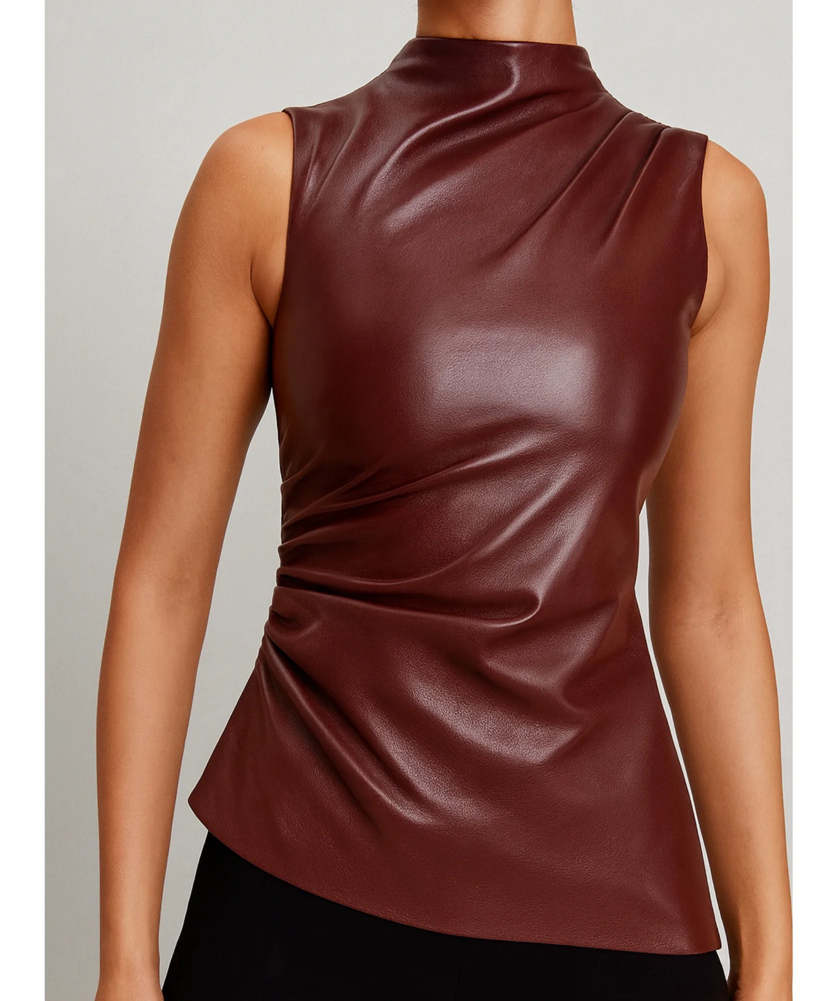 Comprar blusa elegante feminina assimétrica couro sintético gola alta social festa escritório moderna sofisticada barato