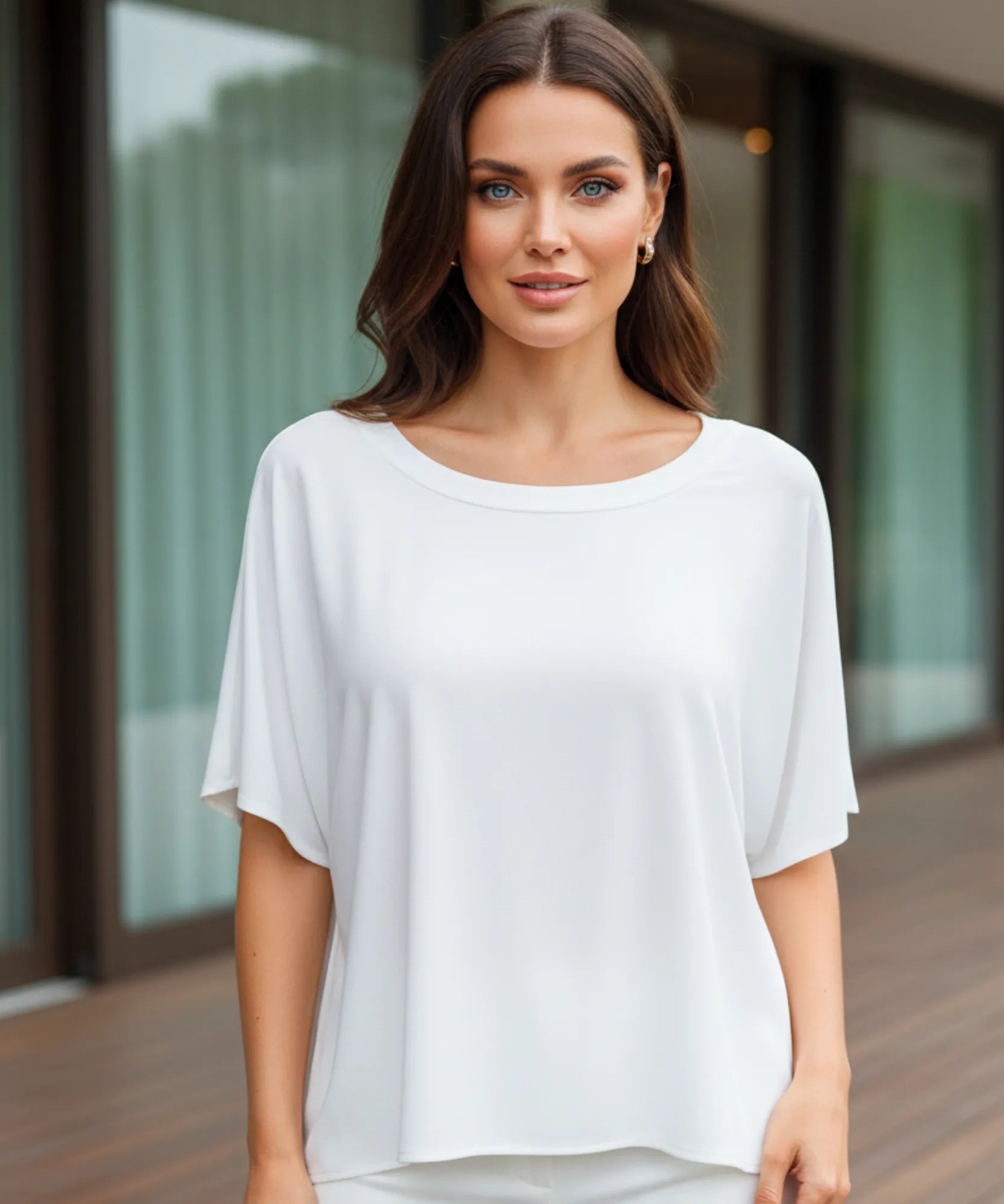 Comprar blusa oversized feminina branco básica manga curta malha macia casual confortável dia a dia trabalho em promoção ANELLIMN