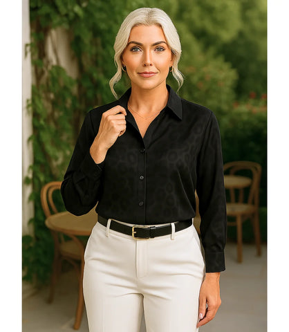 Comprar blusa social feminina em cetim seda preto para escritório, reuniões e looks casuais refinados em promoção ZARA

