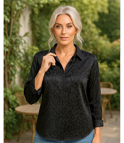 Comprar blusa social feminina em cetim seda preto para escritório, reuniões e looks casuais refinados em promoção ZARA

