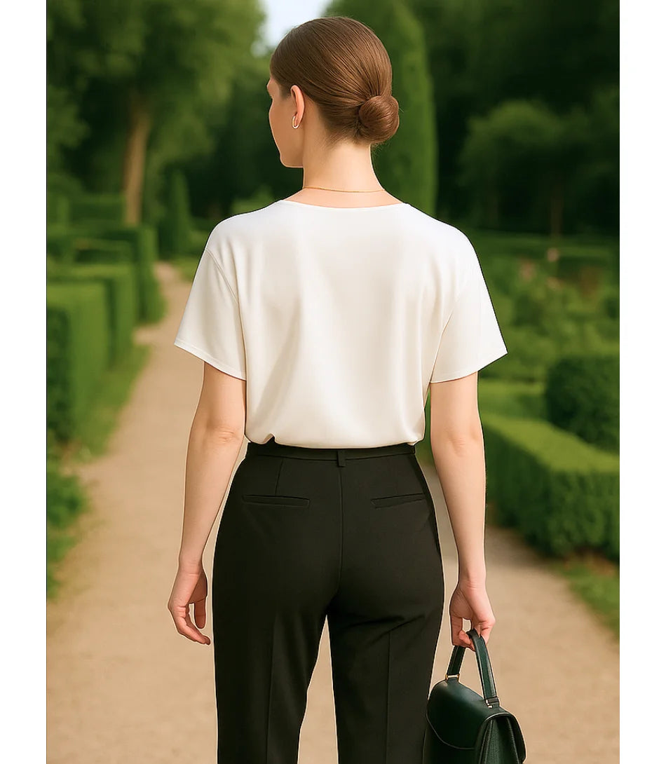 Comprar blusa social feminina de cetim branco com brilho para ocasiões elegantes ou trabalho em promoção ZARA

