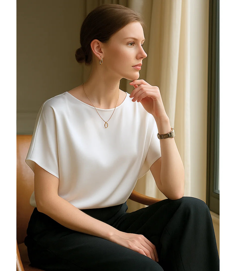 Comprar blusa social feminina de cetim branco com brilho para ocasiões elegantes ou trabalho em promoção ZARA
